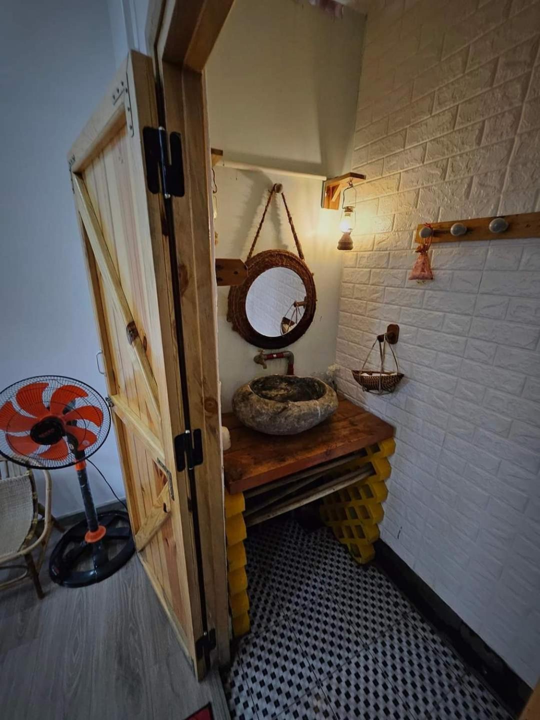 Homestay- Nha Nghi Xom Ro Dong Tac Екстериор снимка