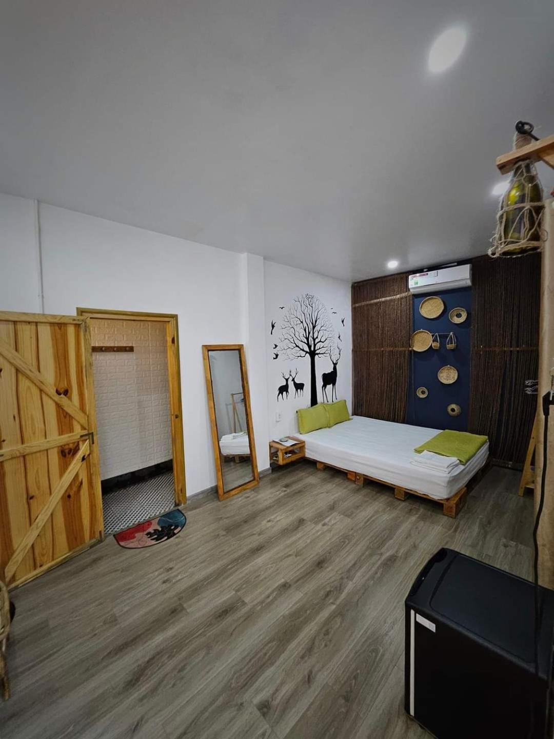 Homestay- Nha Nghi Xom Ro Dong Tac Екстериор снимка